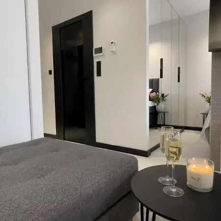 Urban Premium, Opolska 10 No 69, Free Garage, Self Check-in *