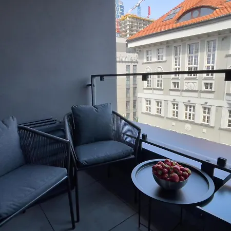 Urban Premium, Opolska 10 No 69, Free Garage, Self Check-in Apartment
