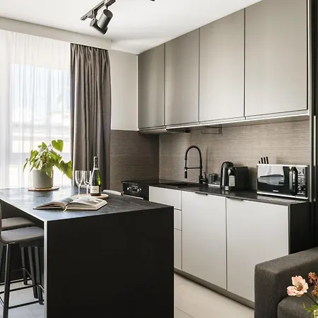 Urban Opolska 10 No 69 - Balcony - Air Condition - Rooftop Garden -free Garage * Katowice