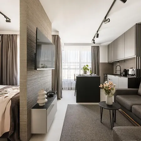 Urban Opolska 10 No 69 - Balcony - Air Condition - Rooftop Garden -free Garage